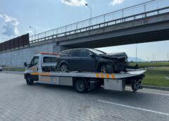 Tractări auto Brașov: ghid practic pentru platformă și remorcări auto