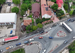 SENS GIRATORIU MODERN